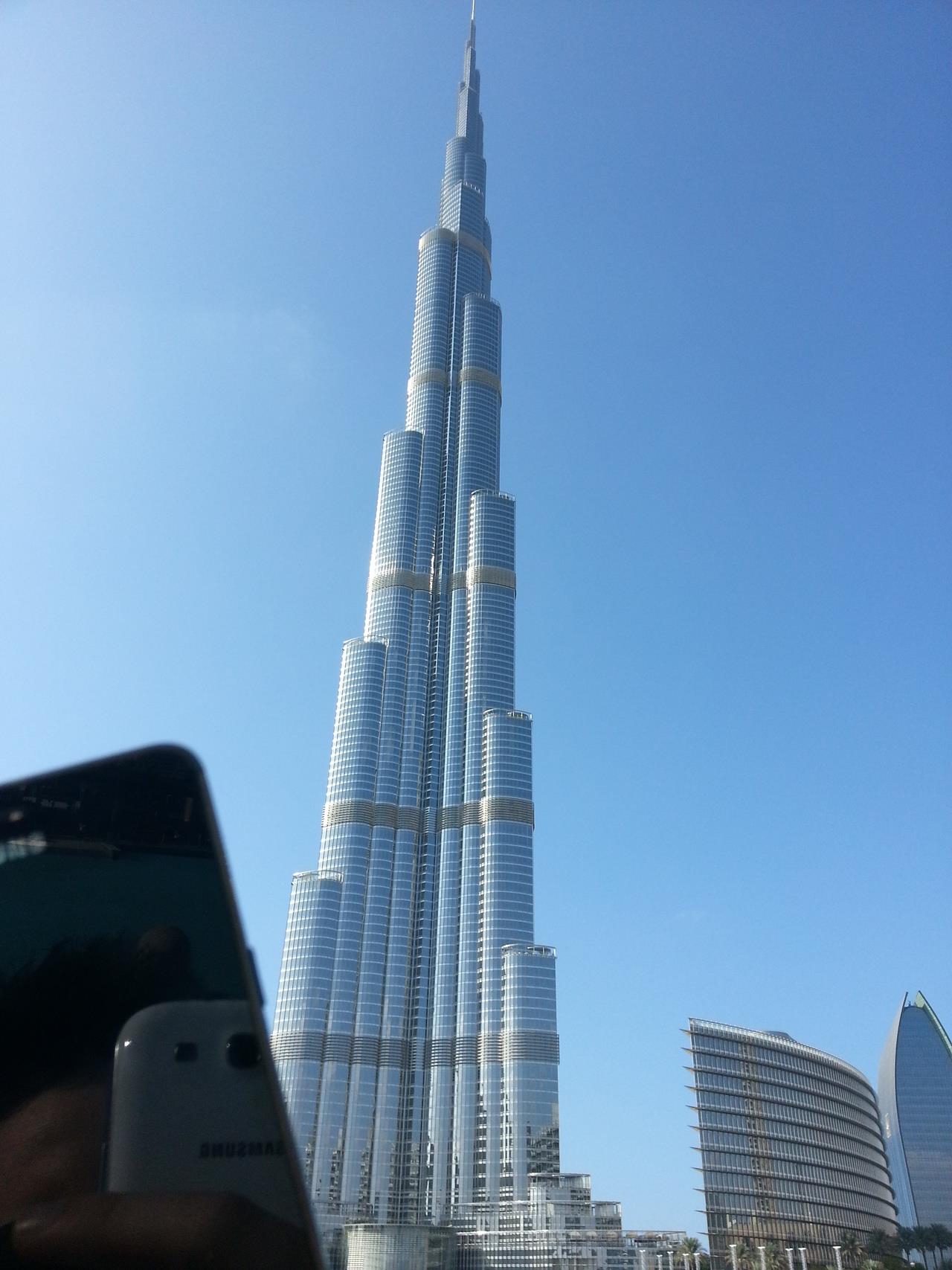 Burj Khalifa 828m - chyba wszyscy pamiętamy otwarcie tego budynku