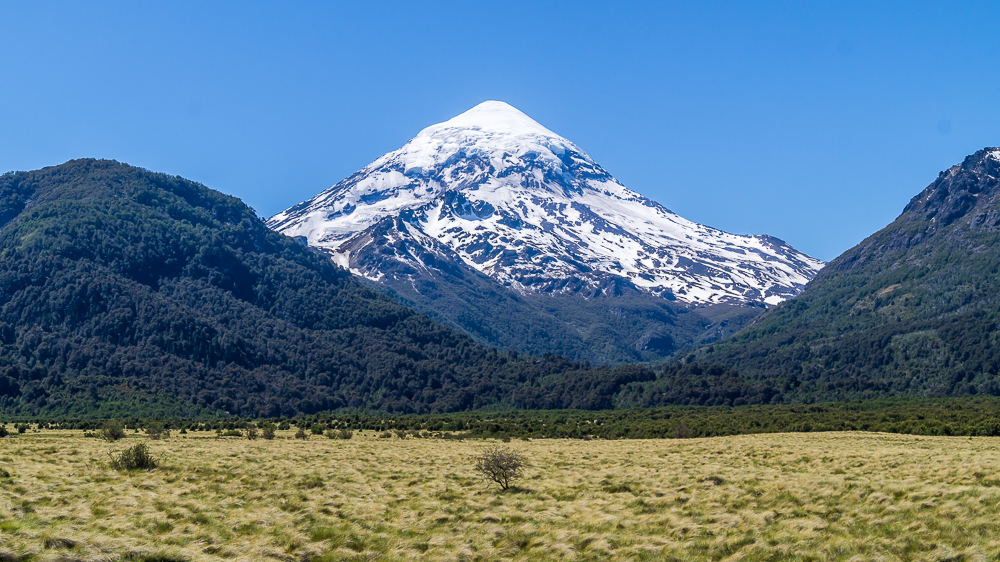 Lanin park narodowy wulkan, argentyna, patagonia